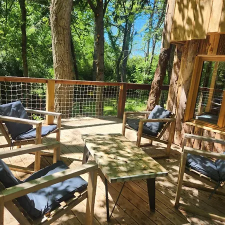 La Des Bords D'ariege אכסניה